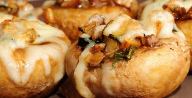 champiñones cocinados